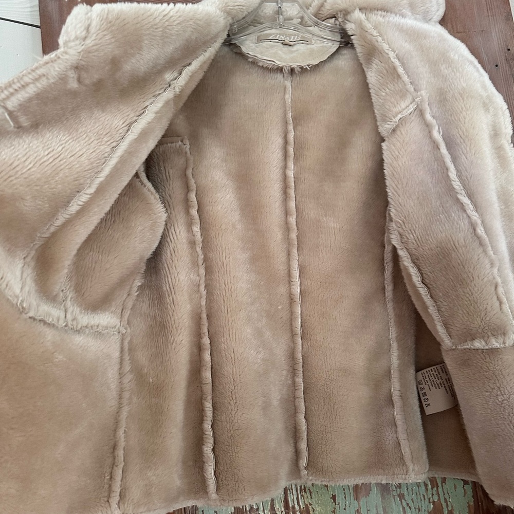 Warm Cozy Jacket - image 3